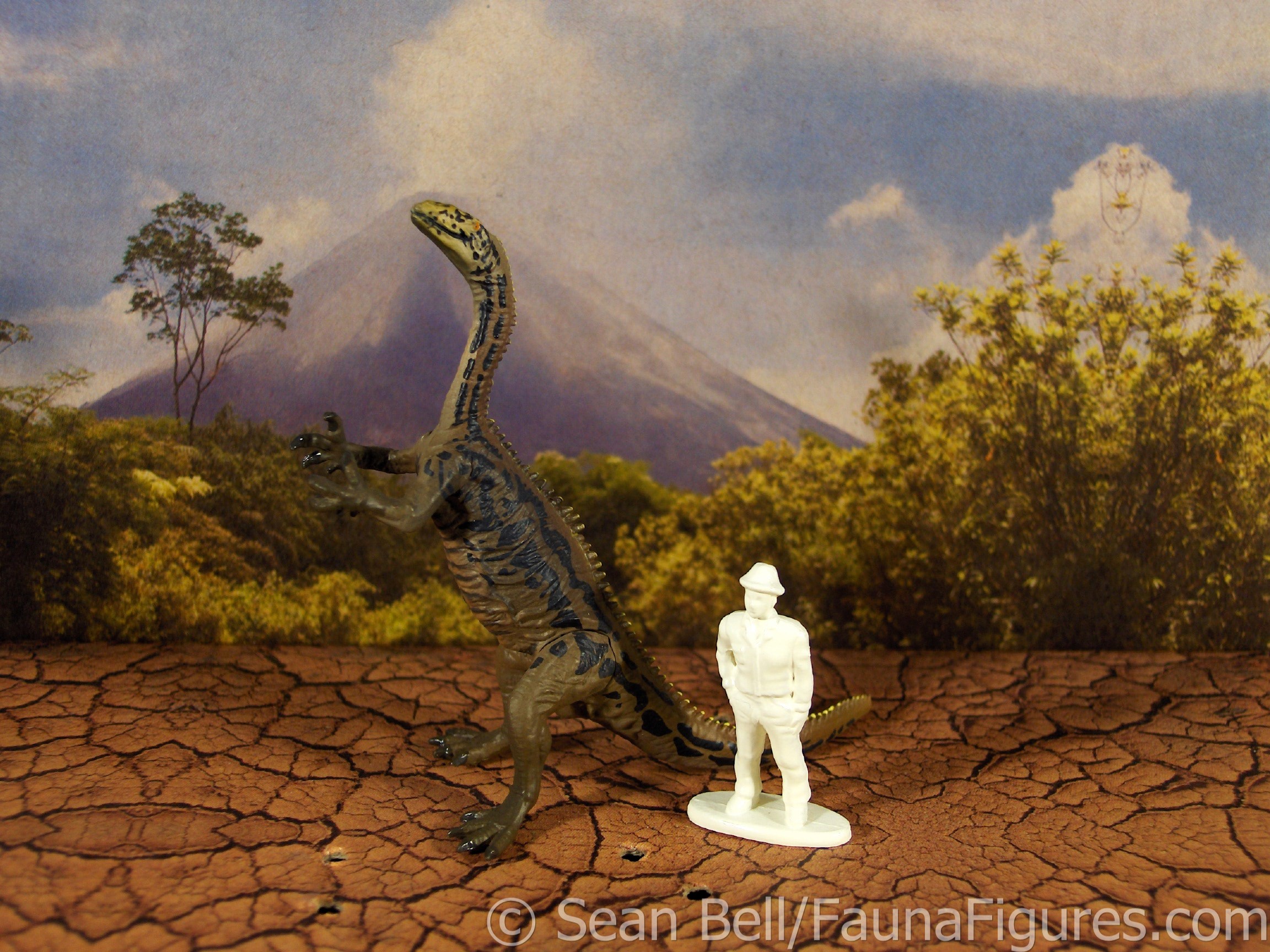 Read more about the article Vault Tales 10 Kaiyodo Dinotales Plateosaurus