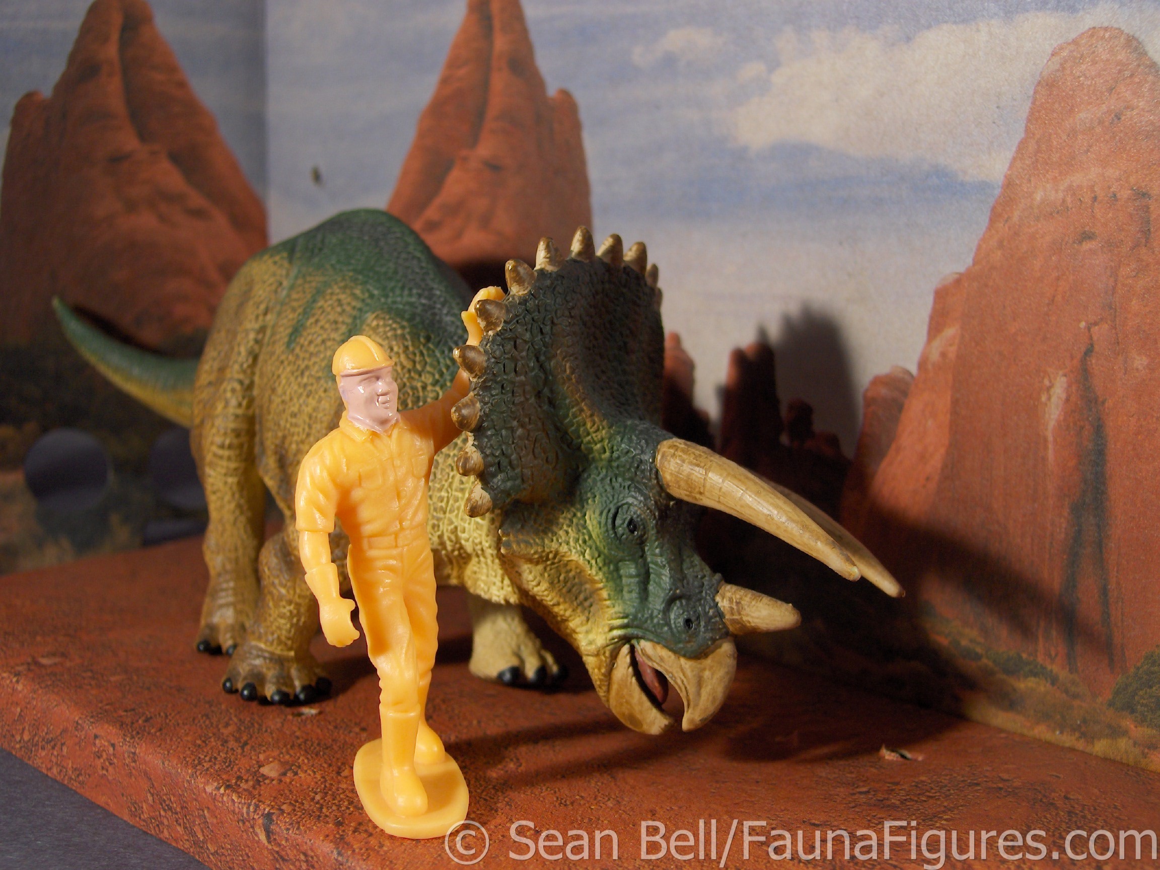 Read more about the article Vault Tales 11 Safari Ltd Triceratops