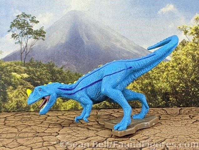 Read more about the article FigureFocus 323 Playmates Dinosaur King Ceratosaurus